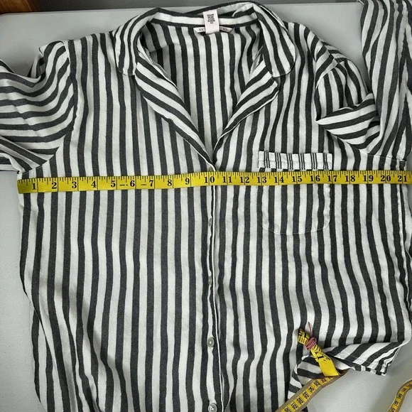 Victorias Secret Pajama Shirt Top Womens Medium White Gray Stripe Soft Button - Picture 9 of 12
